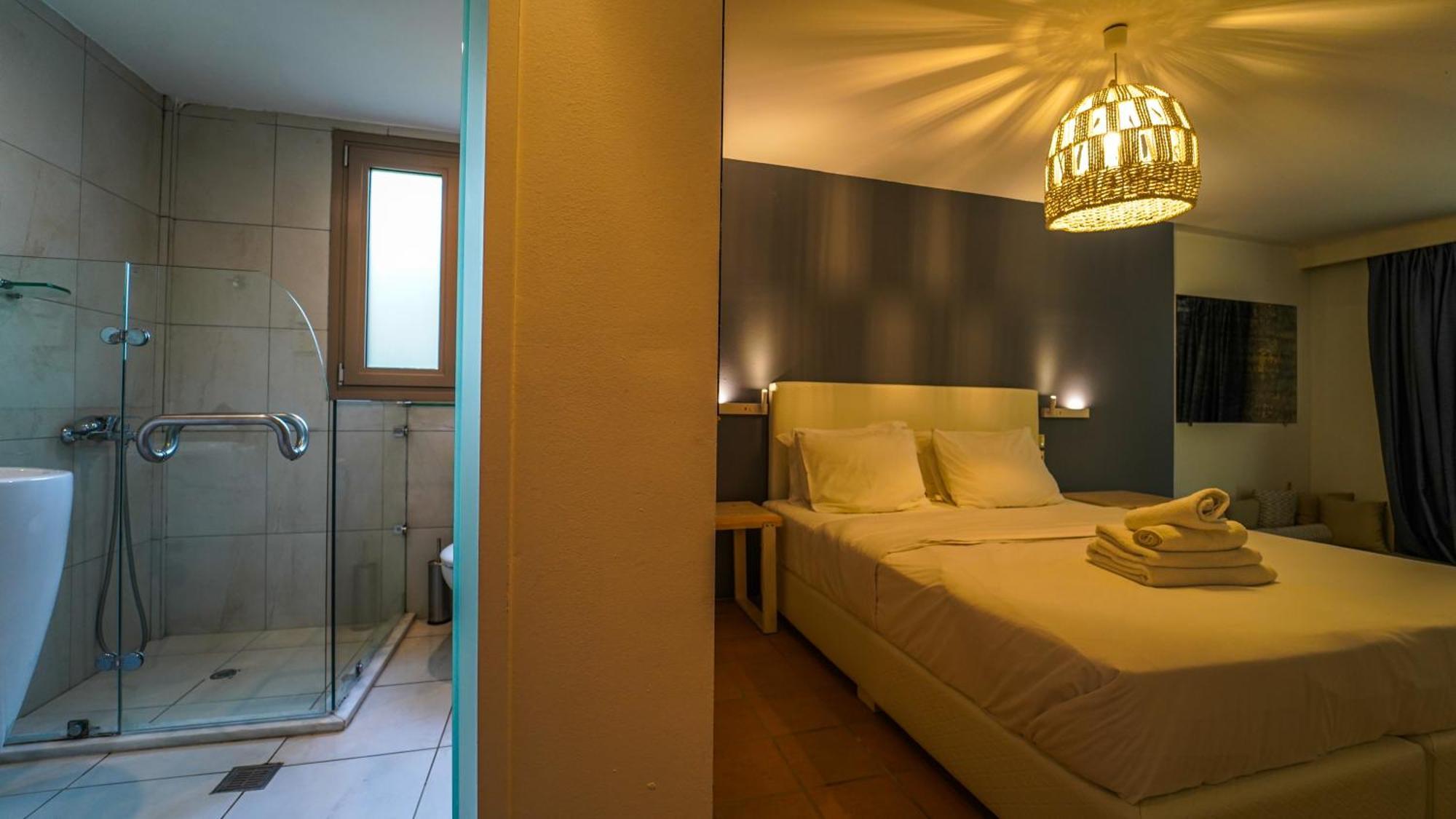 Cape North West Hotel Parga Ngoại thất bức ảnh